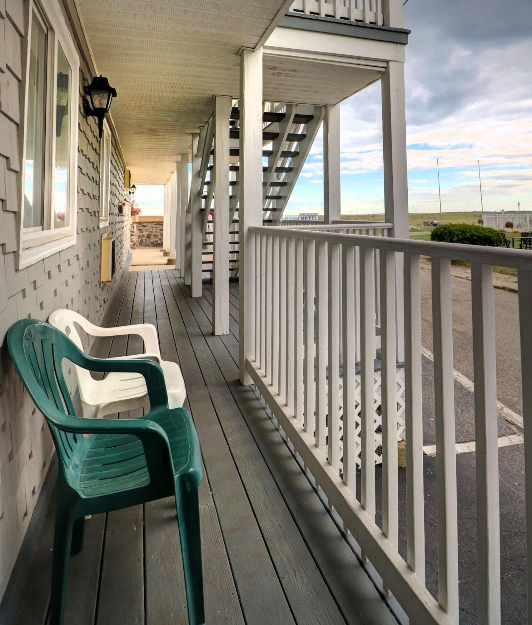 Sea View Inn Олд-Орчард-Бич Экстерьер фото